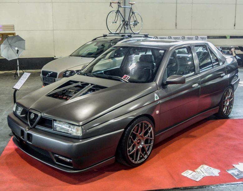 Alfa romeo 155