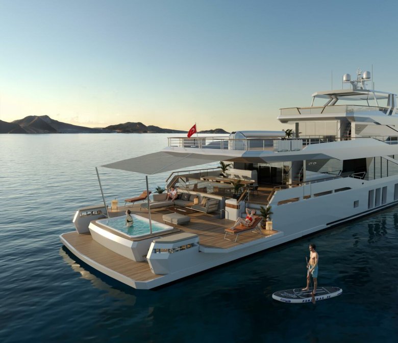 Красивая яхта