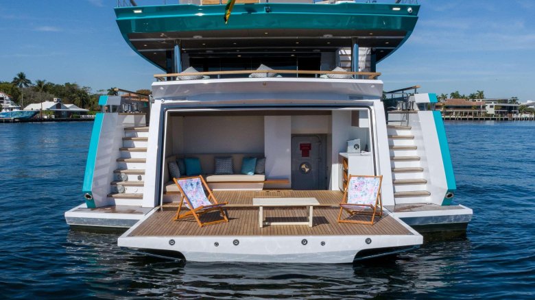 Custom line navetta 42