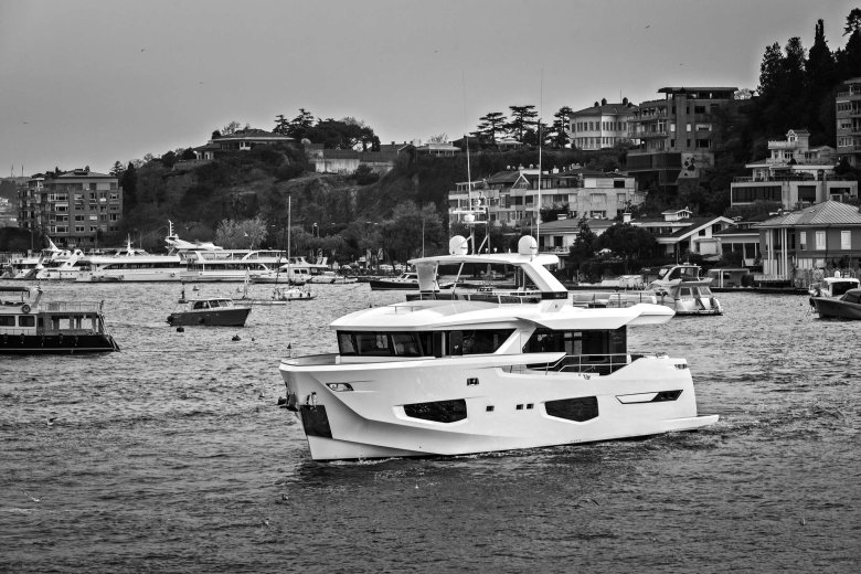 Яхта numarine 32 xp