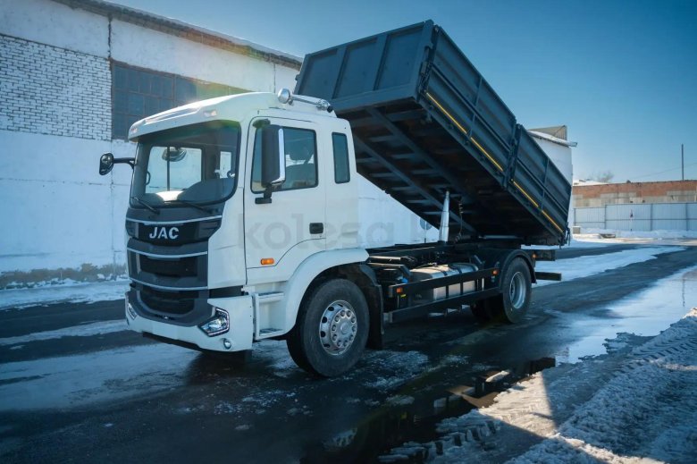 Jac самосвал