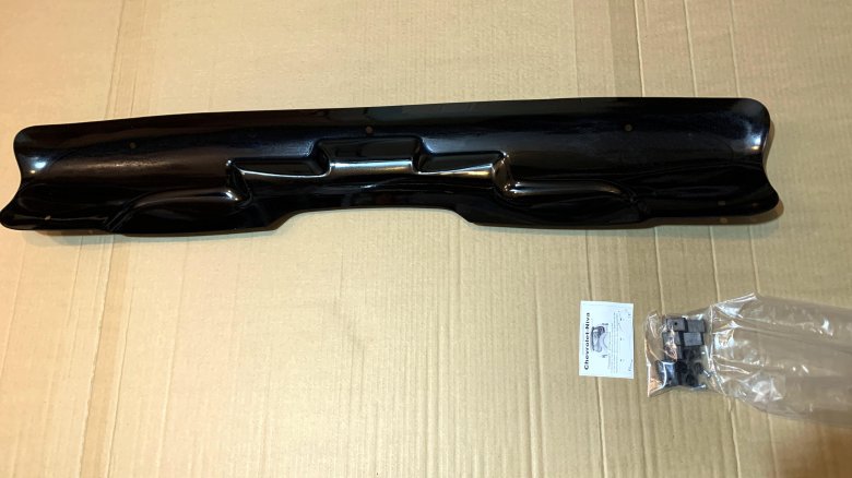 Дефлектор задний