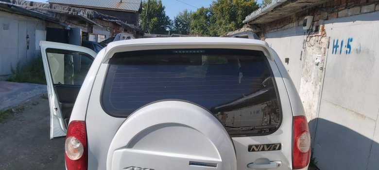 Нива шевроле люкс