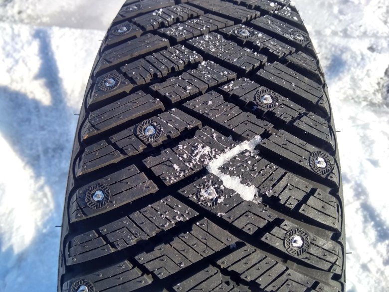 Goodyear ultra grip ice arctic 205