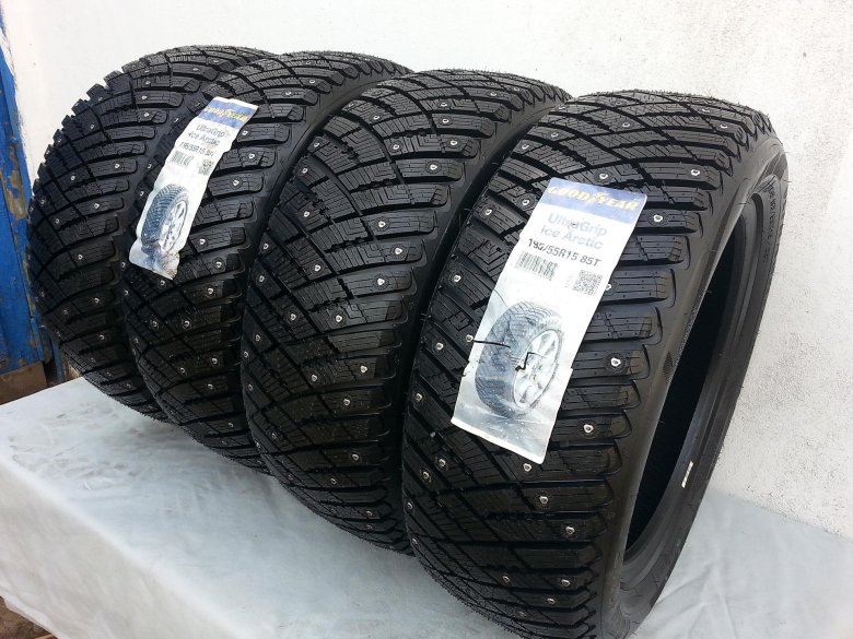 Goodyear ultragrip ice arctic 185/60 r15 88t xl