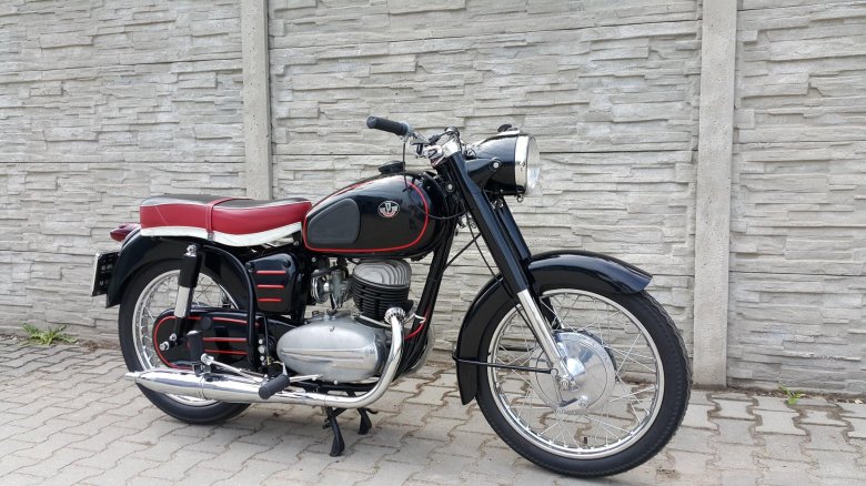 Мотоцикл панония 1960г.в