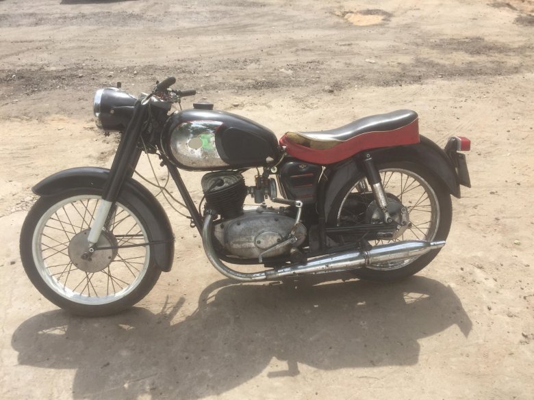 Мотоцикл паннония т5