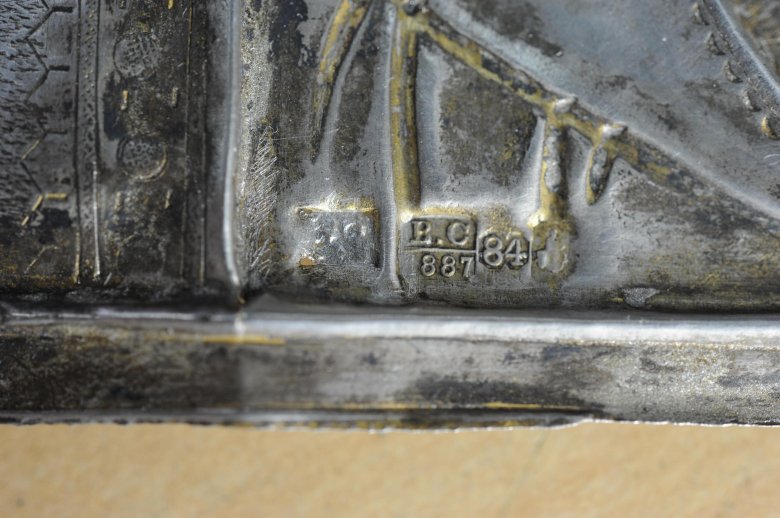 Антикварные клейма