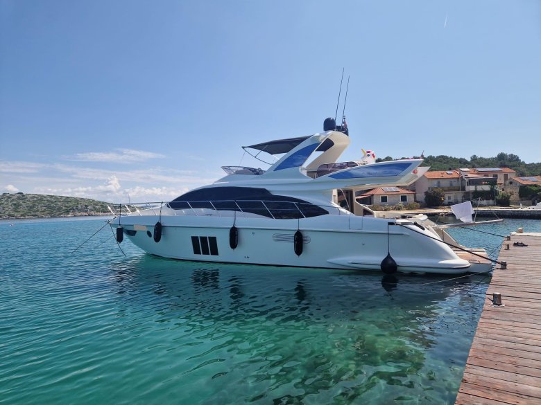 Azimut 35 flybridge