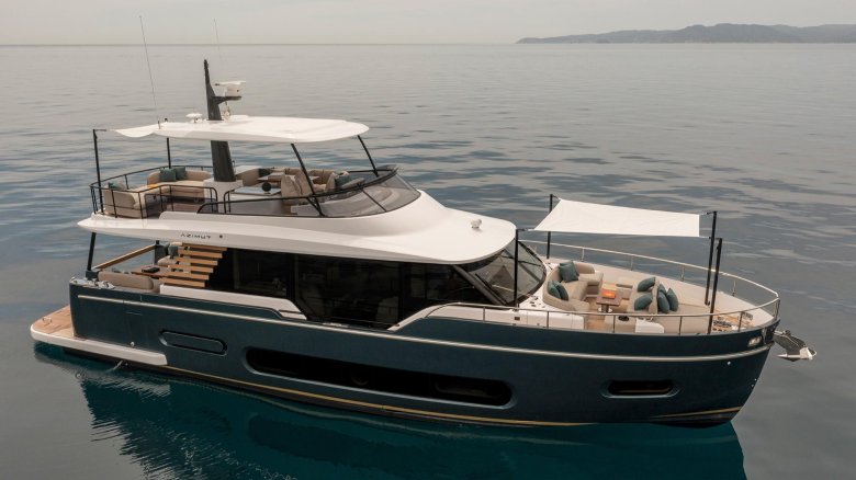 Azimut magellano 43 fly