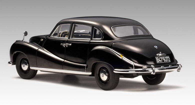 Minichamps 430022405 bmw 502