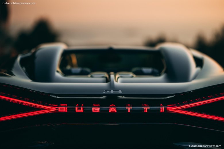 Bugatti mistral 2022