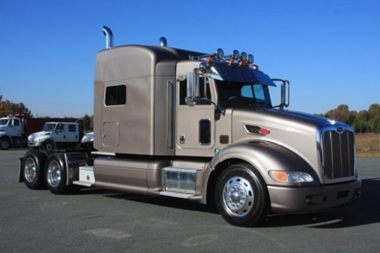 Петербилт 386