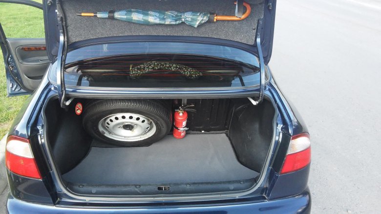 Заз шанс хэтчбек багажник