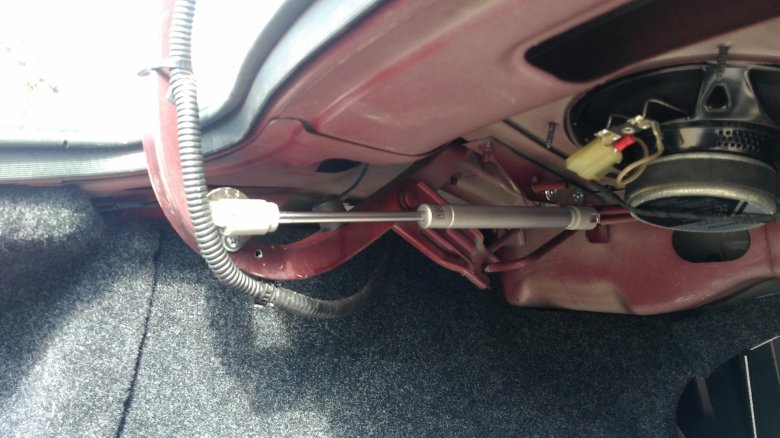 Газовые упоры в багажник нексия н150