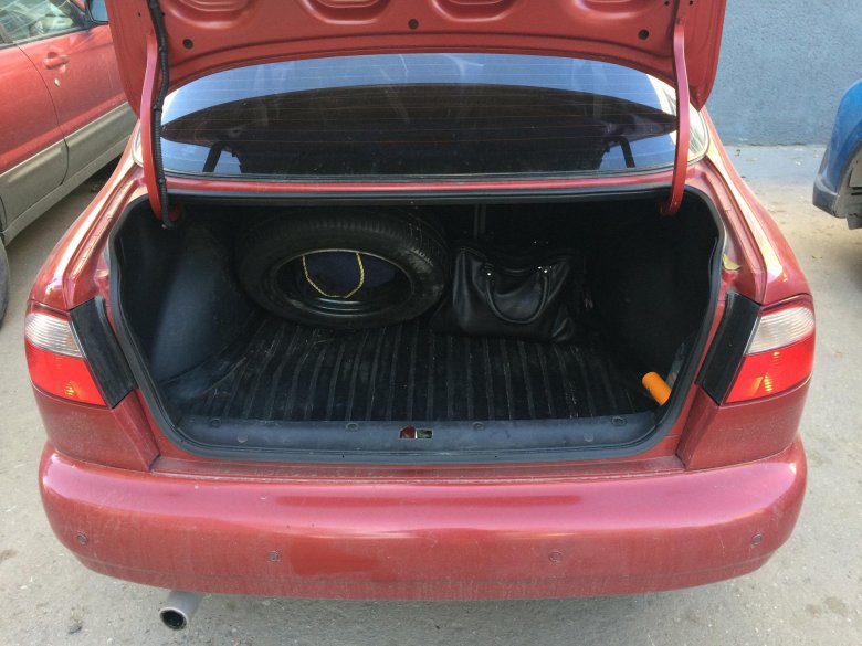 Шевроле ланос багажник запаска