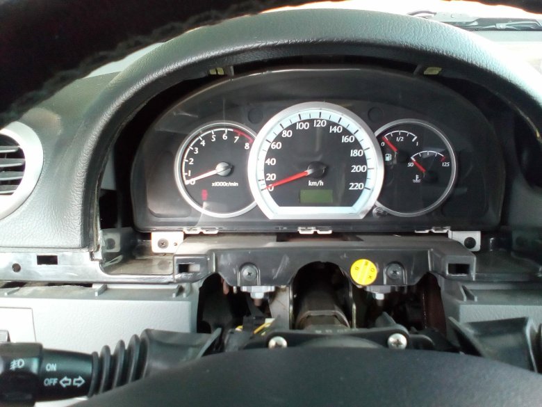 Щиток приборов лачетти седан