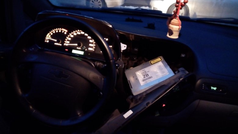 Шевроле реззо салон