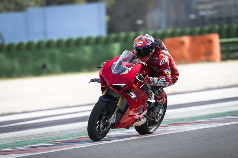 Panigale v 4 s