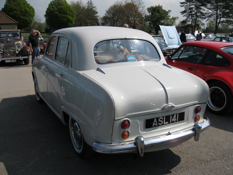 Morris oxford 3