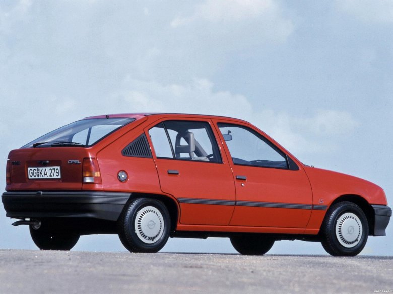 Opel kadett e хэтчбек 1984-
