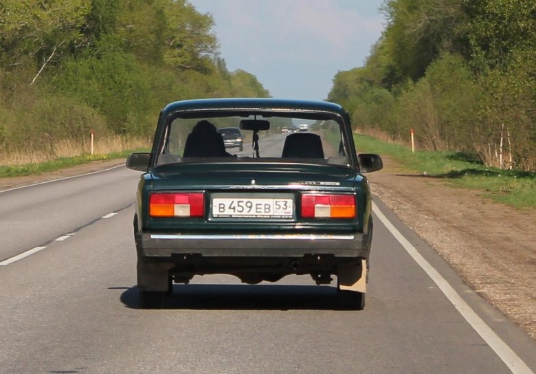 Ваз 2105 сзади