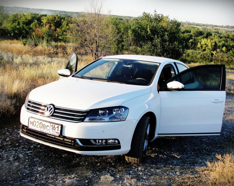 Фольксваген пассат белый