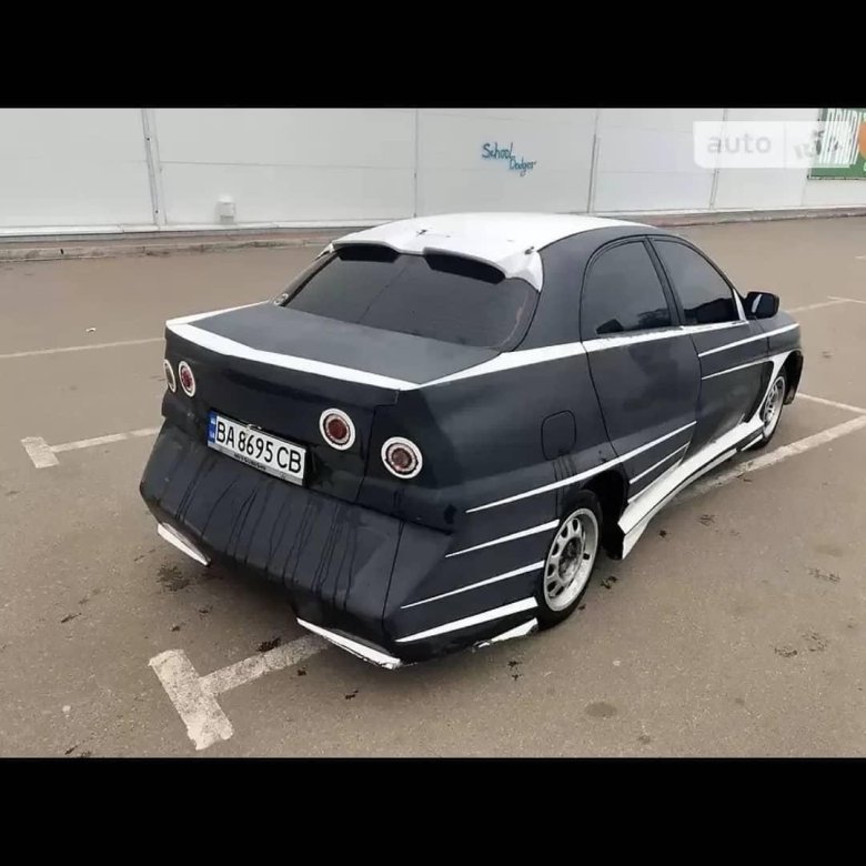 Тюнингованный ланос