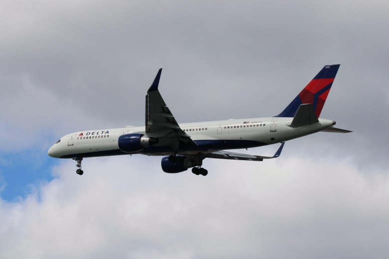 Boeing 757 delta airlines