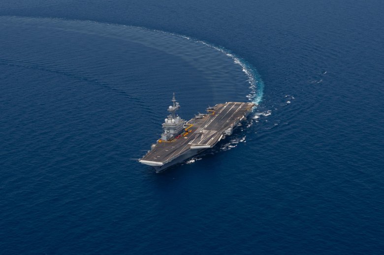 Рональд рейган авианосец