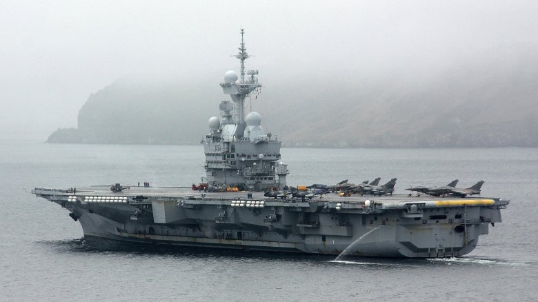 French aircraft carrier charles de gaulle