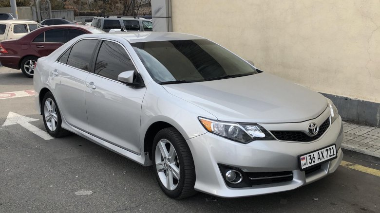 Тойота камри 50 американец