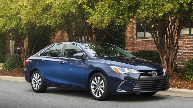 Toyota camry xle 2017