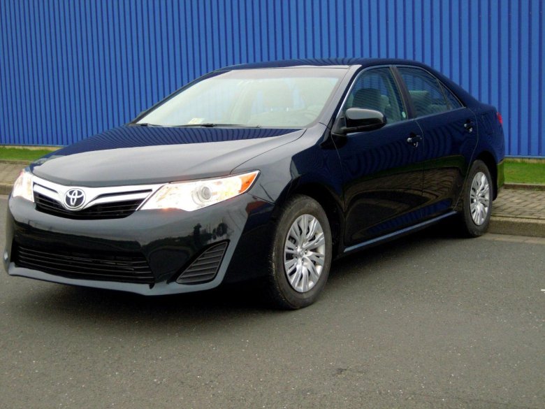 Toyota camry 2012