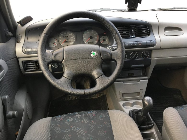 Шкода фелиция 1997 салон