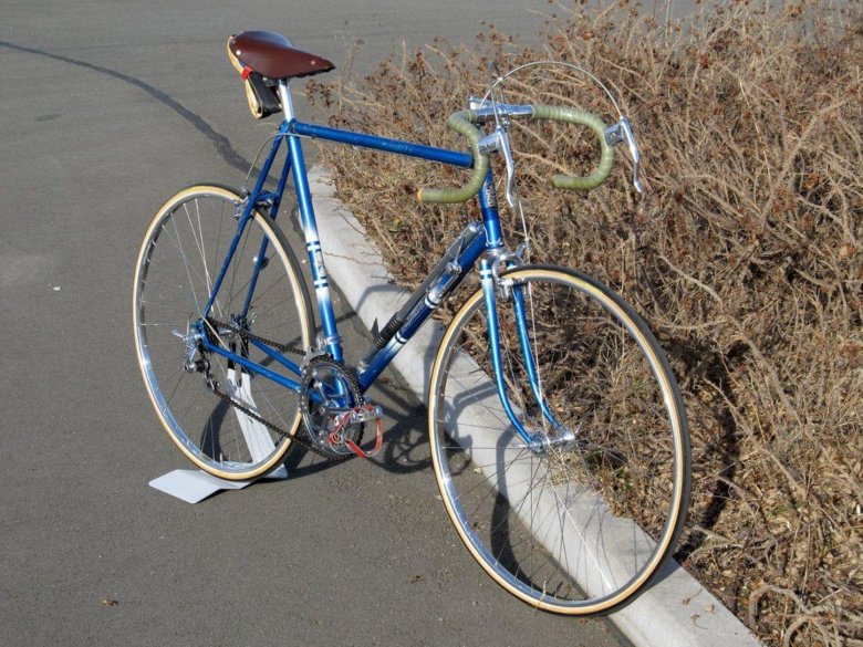 Велосипед старт шоссе