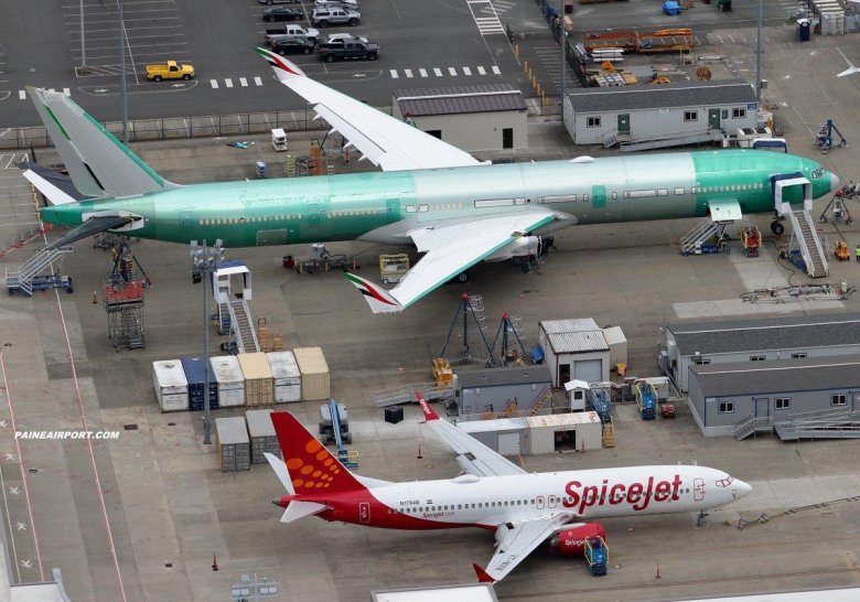 Боинг 777 и 737