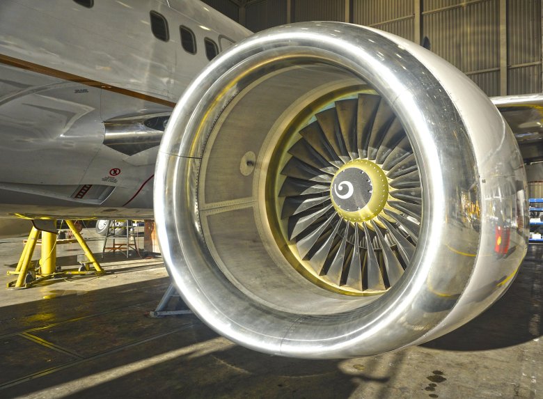 Двигатель боинг 737