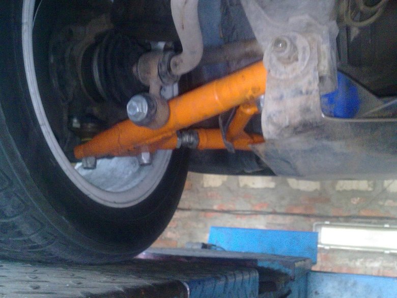 Треугольные рычаги ваз 2114