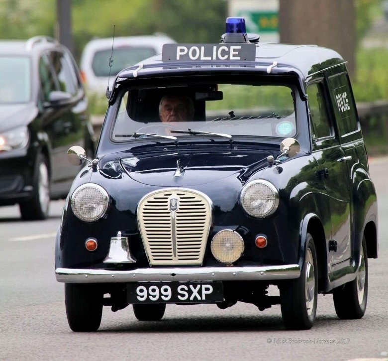 Mini cooper police