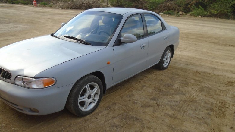 Daewoo nubira 1999