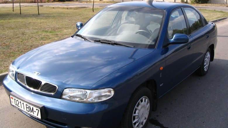 Daewoo nubira 1998