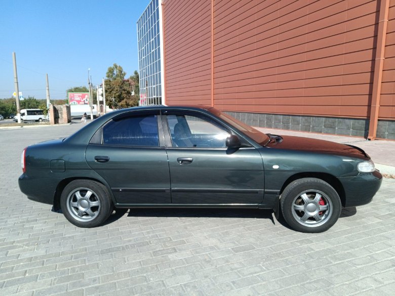 Део нубира 1.6 1998