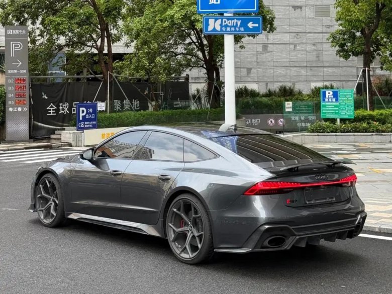 Audi rs 7 sportback