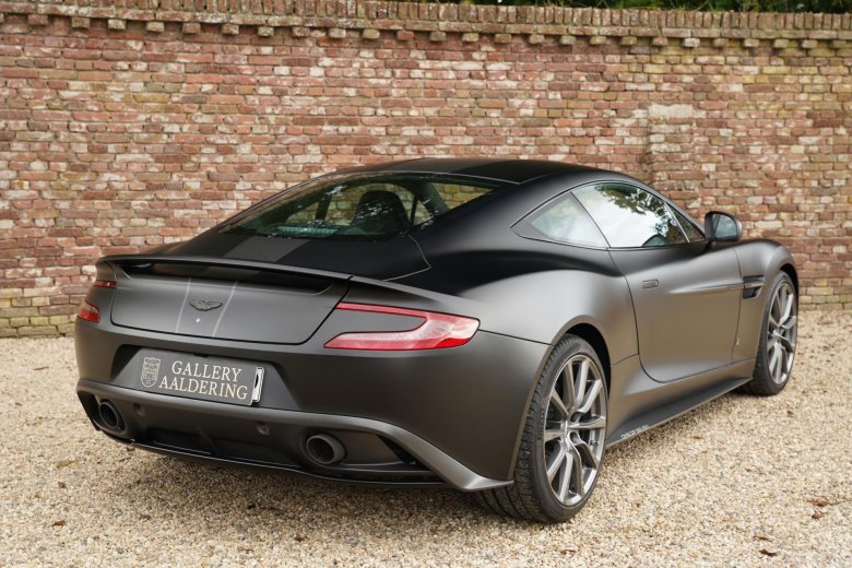 Aston martin vanquish s