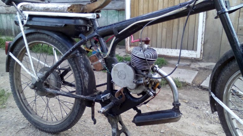 Мотовелосипед ссср д6