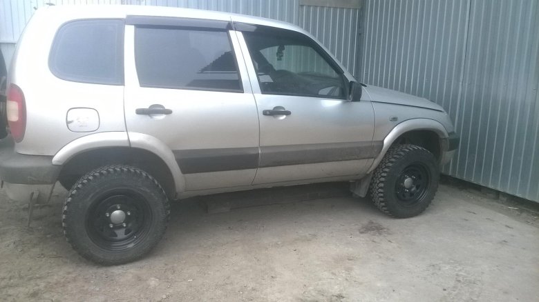 235 65 r16 нива шевроле