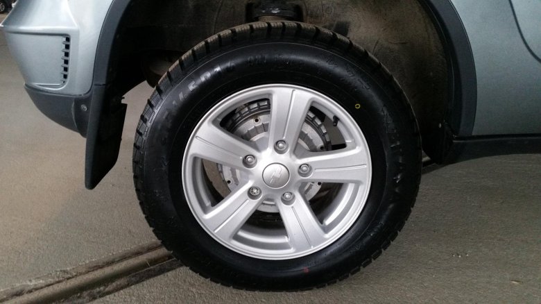 Штатные диски шевроле нива r16