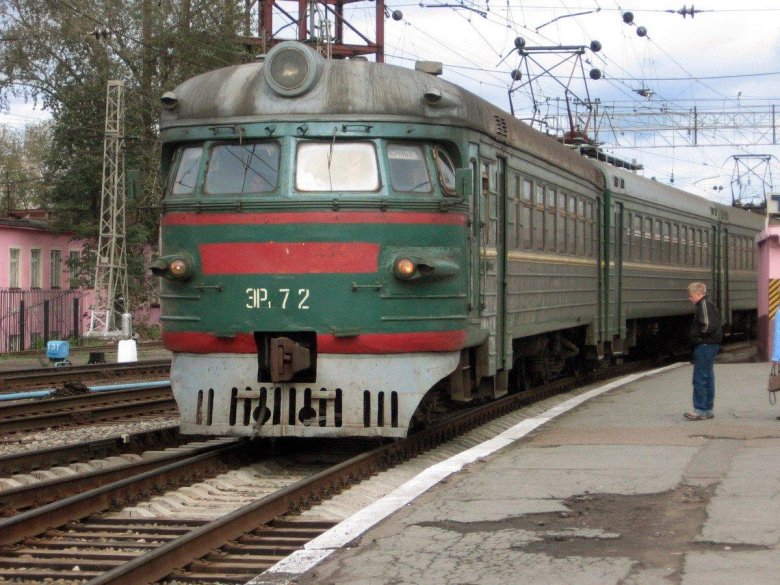 Электричка эр 2