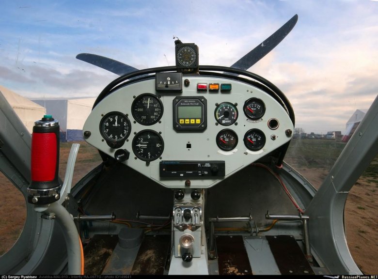 Самолет авиатика-маи-910